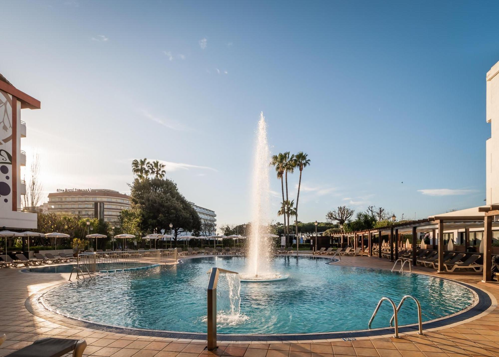 Alegria Florida Park Hotel Santa Susanna Exterior photo